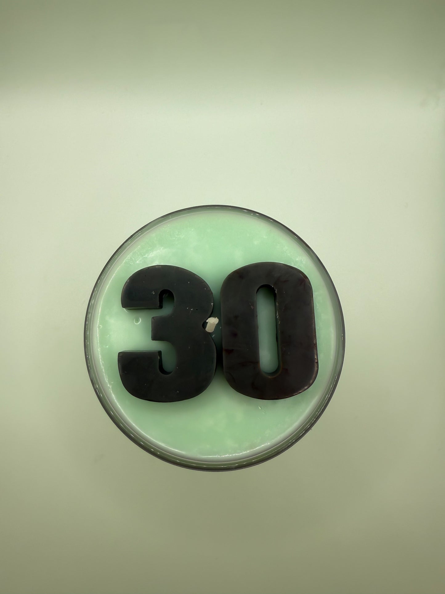 smells like your twenties are over - Runder Geburtstag Kerze